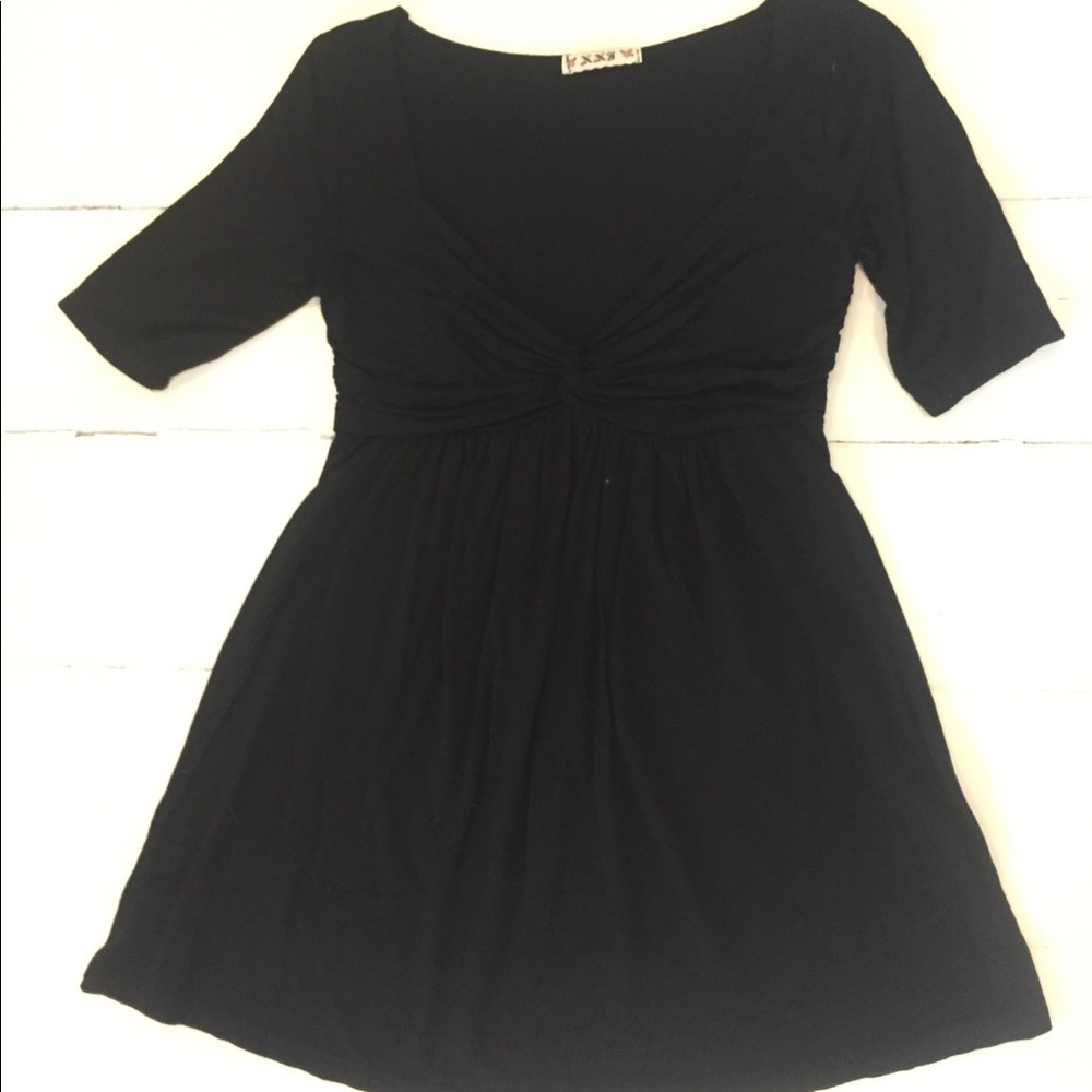 Forever 21 V neck top